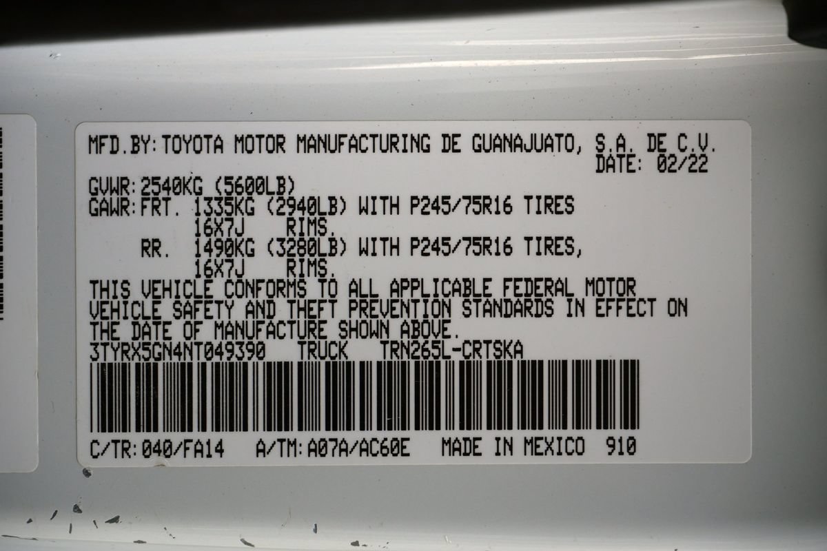 Used 2022 Toyota Tacoma SR RWD image 40