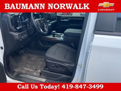 Used 2023 Chevrolet Silverado 1500 RST w/ Convenience Package II image 21