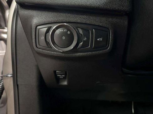 Used 2019 Lincoln MKC Select w/ Select Plus Package AWD/4WD image 26