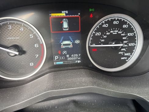 Used 2022 Subaru Forester Limited w/ Popular Package #3 image 3