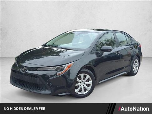 Used 2021 Toyota Corolla LE FWD image 1