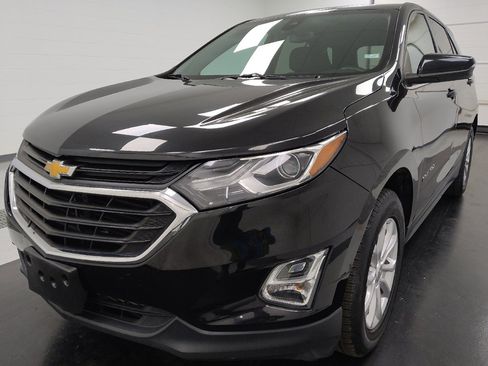 Used 2019 Chevrolet Equinox LT w/ Driver Convenience Package AWD/4WD image 15