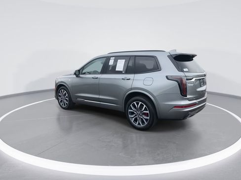 Used 2024 Cadillac XT6 Sport AWD/4WD image 6