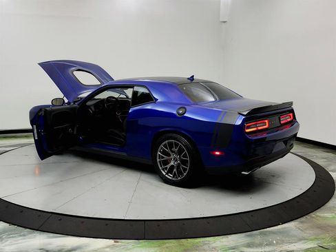 Used 2021 Dodge Challenger R/T Scat Pack w/ Shaker Package RWD image 12