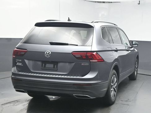 Used 2019 Volkswagen Tiguan SE w/ Panoramic Sunroof Package AWD/4WD image 7