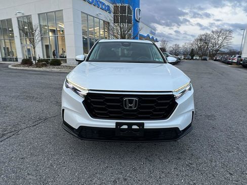 Used 2023 Honda CR-V EX-L image 9