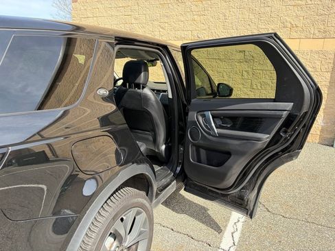 Used 2021 Land Rover Discovery Sport SE AWD/4WD image 19
