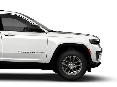 New 2026 Jeep Grand Cherokee L Laredo RWD image 10