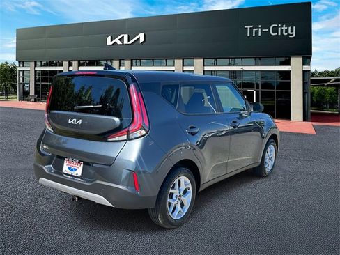 New 2025 Kia Soul S image 4