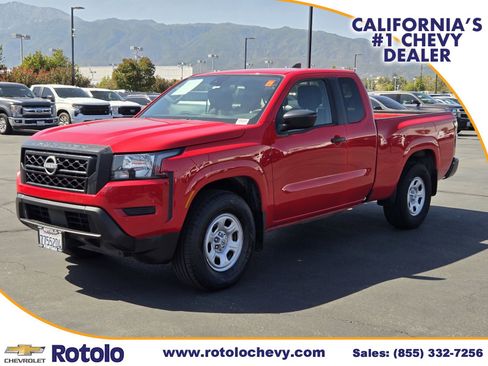 Used 2024 Nissan Frontier S RWD image 3