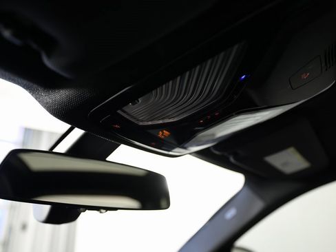 Used 2018 BMW X3 M40i image 34