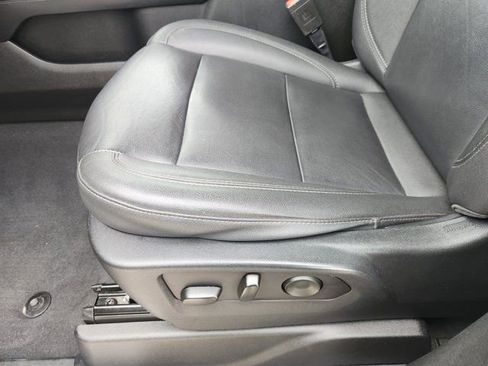 Used 2023 Chevrolet Tahoe LT w/ Luxury Package image 26