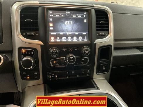 Used 2017 RAM 1500 Big Horn AWD/4WD image 16