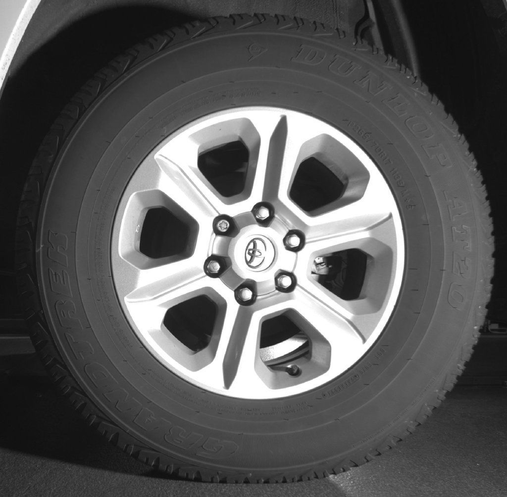 Used 2024 Toyota 4Runner SR5 AWD/4WD image 11
