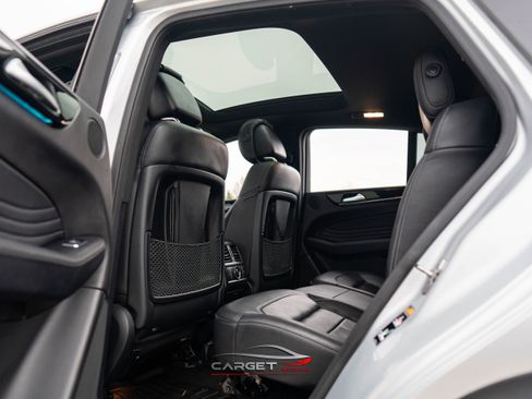 Used 2018 Mercedes-Benz GLE 43 AMG 4MATIC w/ Premium 3 Package image 21