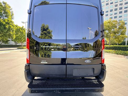 Used 2023 Ford Transit 250 148 High Roof AWD w/ Load Area Protection Package image 4