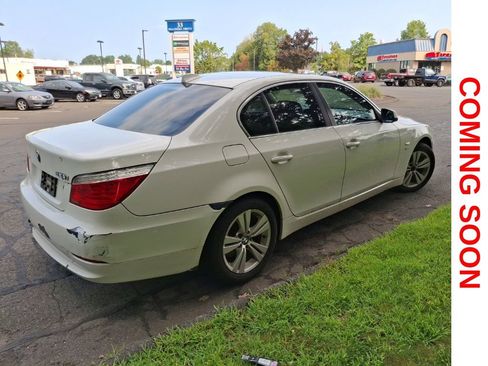 Used 2010 BMW 528i xDrive Sedan AWD/4WD image 5