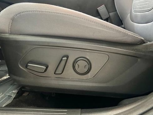 Used 2023 Hyundai Santa Cruz SEL FWD image 24