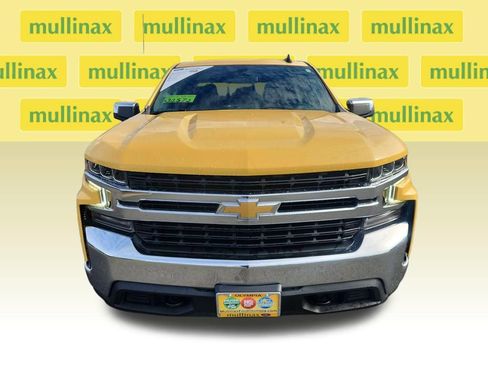 Used 2022 Chevrolet Silverado 1500 LT AWD/4WD image 16