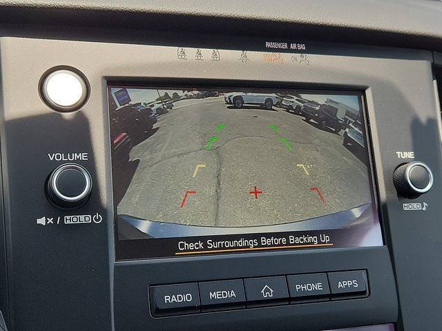 Certified 2025 Subaru Outback AWD/4WD image 9