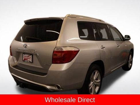 Used 2010 Toyota Highlander Limited AWD/4WD image 2