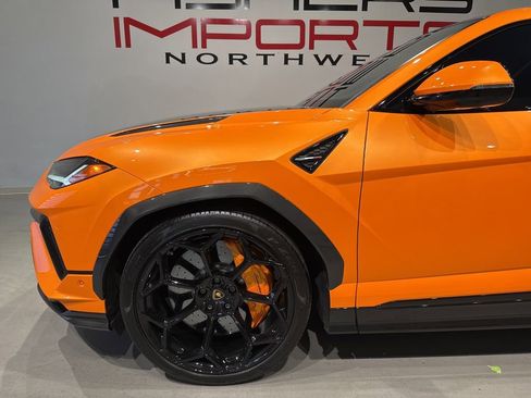 Used 2023 Lamborghini Urus Performante image 7