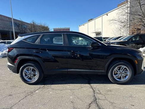 New 2026 Hyundai Tucson SE AWD/4WD image 9