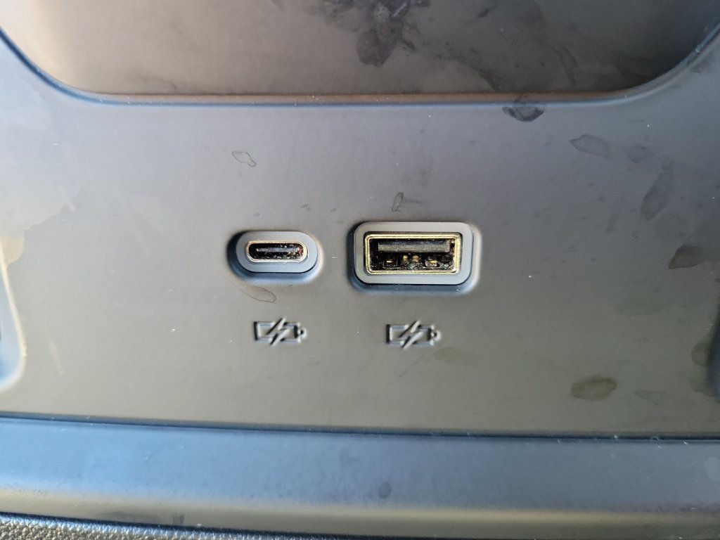 Used 2023 Chevrolet Silverado 1500 RST AWD/4WD image 16