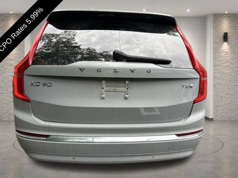 Used 2025 Volvo XC90 T8 Ultra AWD/4WD image 12