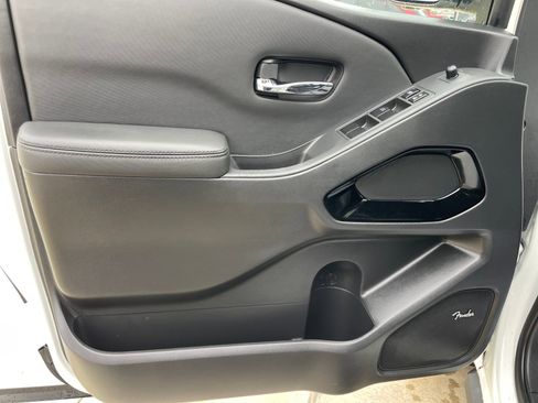 Used 2022 Nissan Frontier Pro-X w/ Pro-X Premium Package image 10