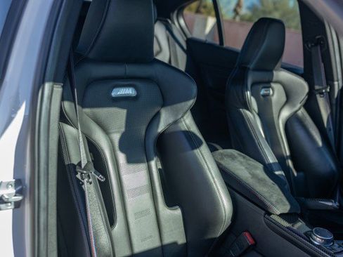 Used 2016 BMW M3 image 22