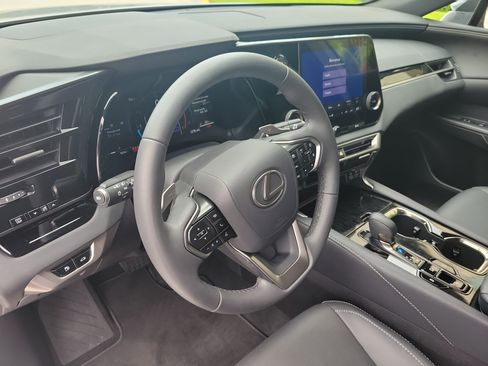 Certified 2025 Lexus RX 350 FWD w/ Technology Package image 25