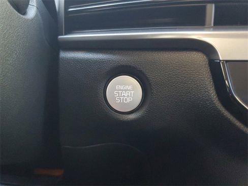 New 2025 Kia Sorento EX w/ Panoramic Sunroof Package image 30