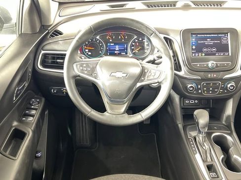 Used 2024 Chevrolet Equinox LT FWD image 14