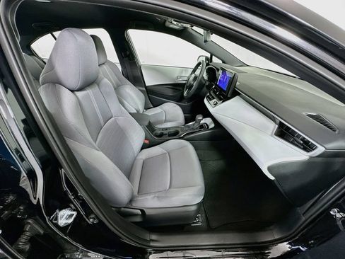 Used 2026 Toyota Corolla SE FWD image 24