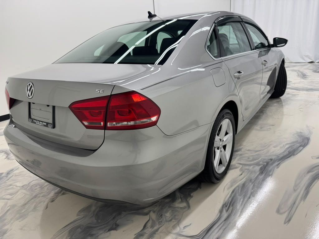 Used 2012 Volkswagen Passat 2.5 SE FWD image 8