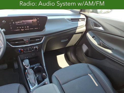 Certified 2024 Buick Encore GX Preferred w/ Comfort Package FWD image 20