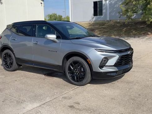 New 2025 Chevrolet Blazer RS w/ Driver Confidence II Package image 2