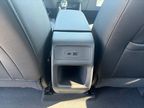 New 2026 Buick Envista Sport Touring w/ Convenience I Package FWD image 13