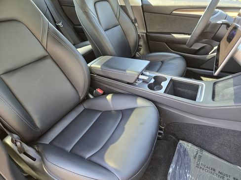Used 2023 Tesla Model 3 Performance AWD/4WD image 9