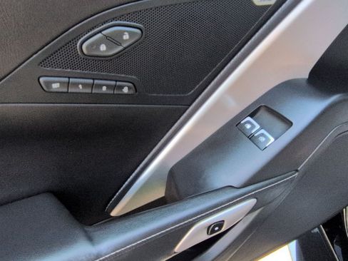 Used 2019 Chevrolet Corvette Grand Sport RWD image 12