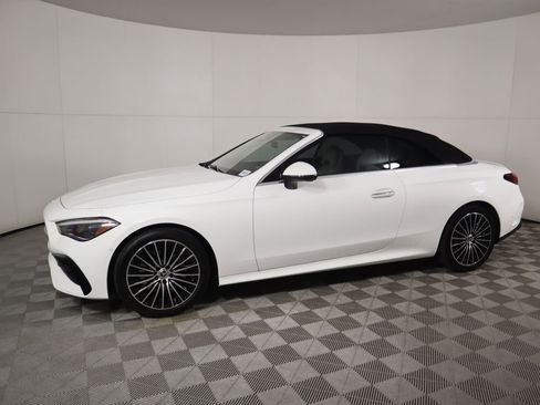 New 2025 Mercedes-Benz CLE 300 4MATIC Cabriolet image 16