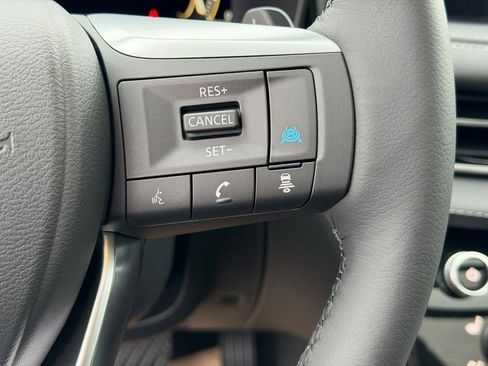 New 2026 INFINITI QX60 Luxe w/ Cargo Package image 16