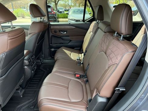 Certified 2026 Honda Pilot Elite image 18