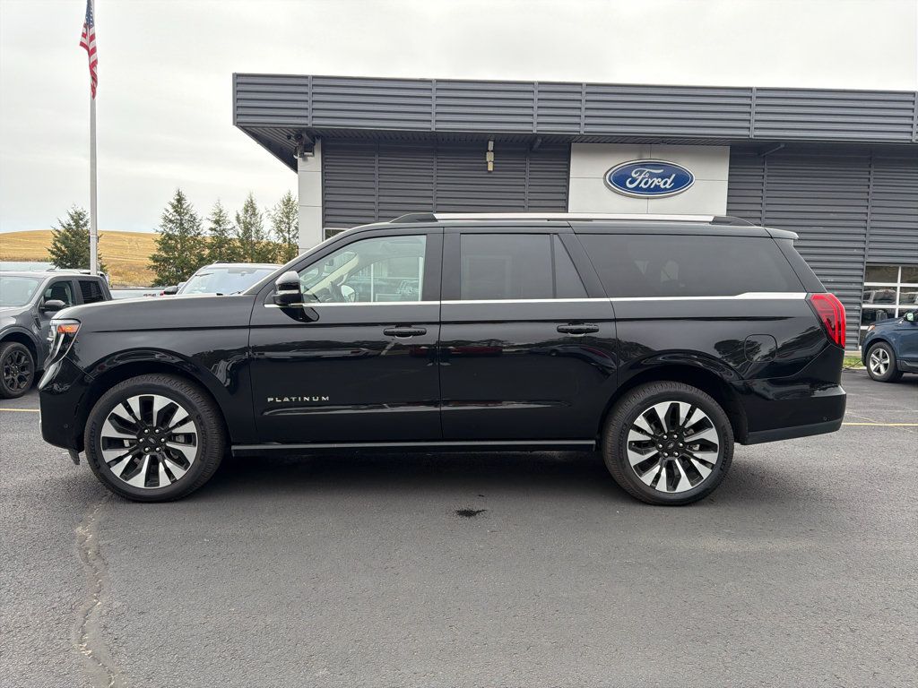 Used 2025 Ford Expedition Max Platinum w/ Driver's Package AWD/4WD image 19
