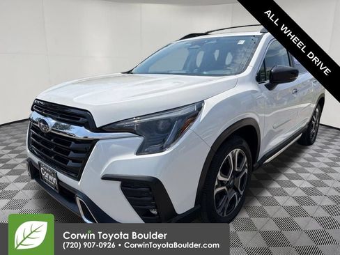 Used 2024 Subaru Ascent Touring AWD/4WD image 3