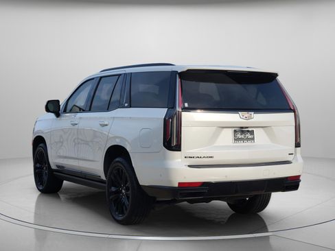 Used 2022 Cadillac Escalade Sport w/ Touring Package image 3