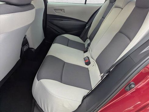 Certified 2025 Toyota Corolla LE image 15