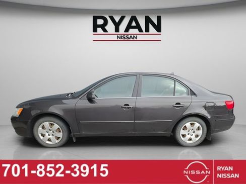 Used 2009 Hyundai Sonata GLS w/ Popular Equipment Pkg 2 FWD image 5