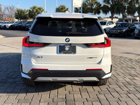 New 2026 BMW X1 xDrive28i w/ Convenience Package image 10